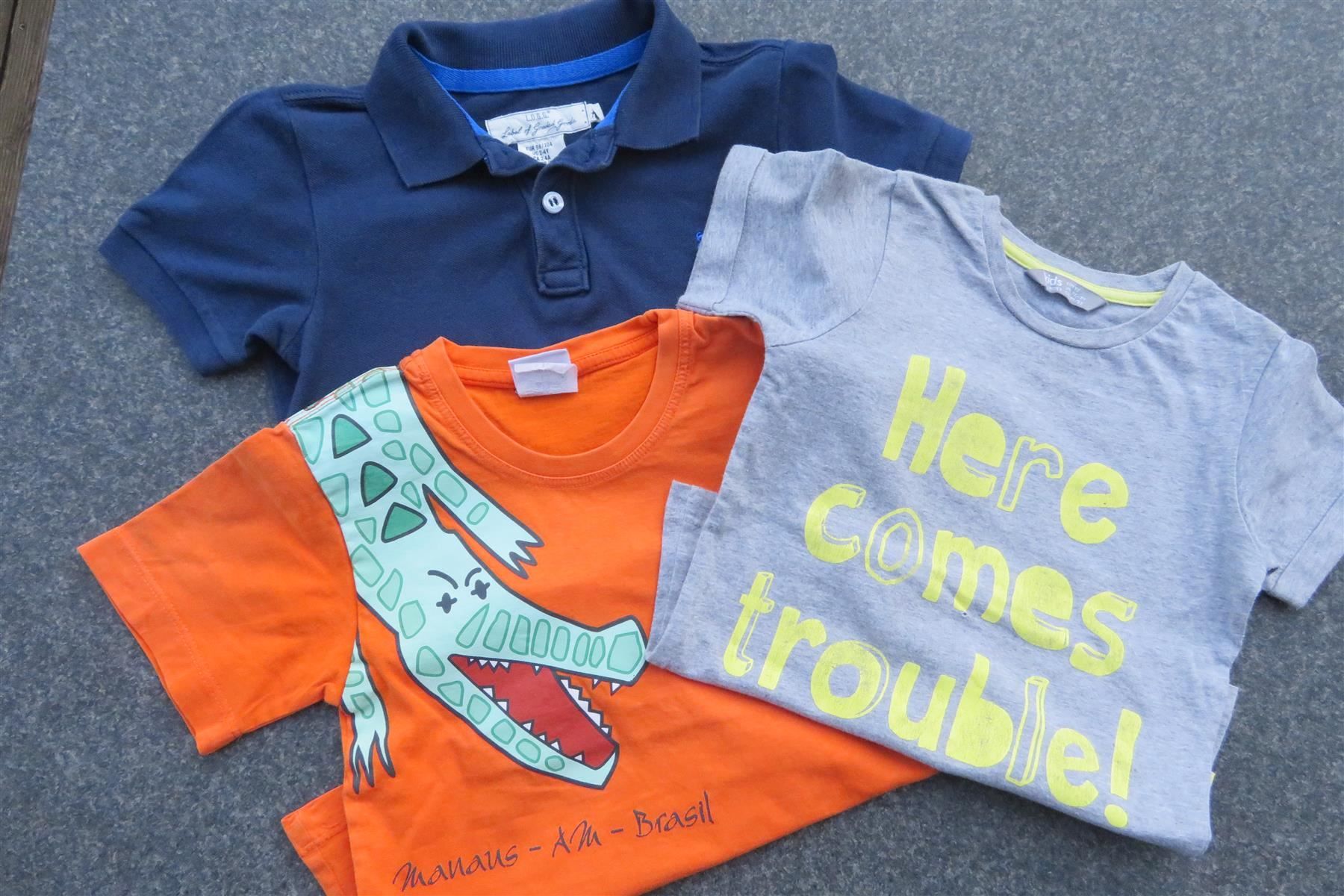 Camicie, T-shirt & Polo: 3 T-Shirts Grösse 92/98 – Usato da Wil ZH venduto da Tamagy