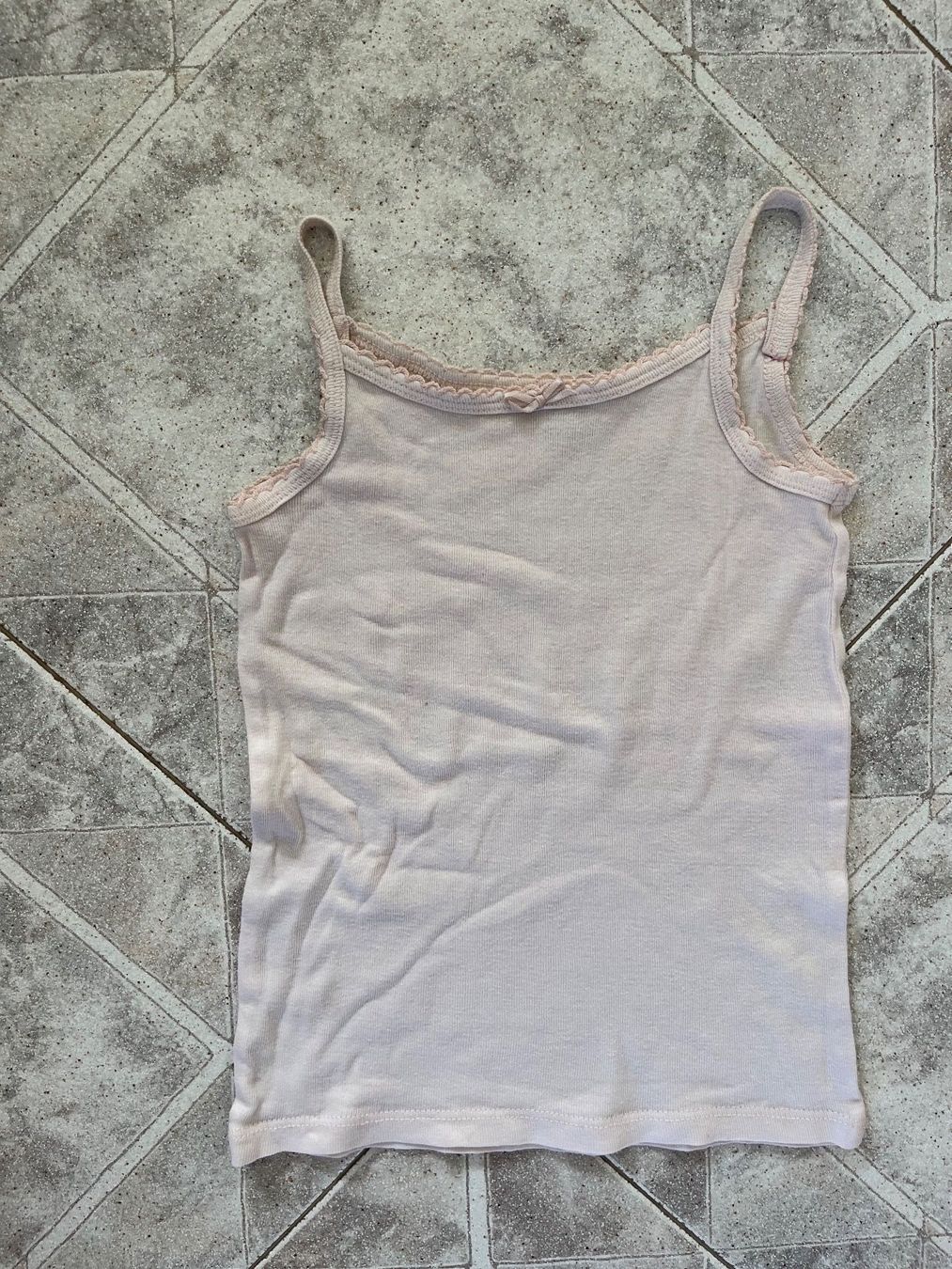 Camicette, T-shirt & Top: 104-110_Kiabi – Usato da St-George venduto da elena27