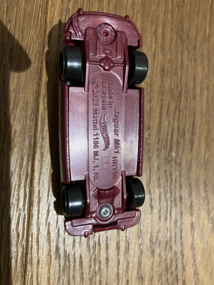 Hot Wheels Modellini d'auto: Hotwheels Jaguar MK1 – Nuovo (secondo la descrizione) da Luzern venduto da tra_t8h7 2