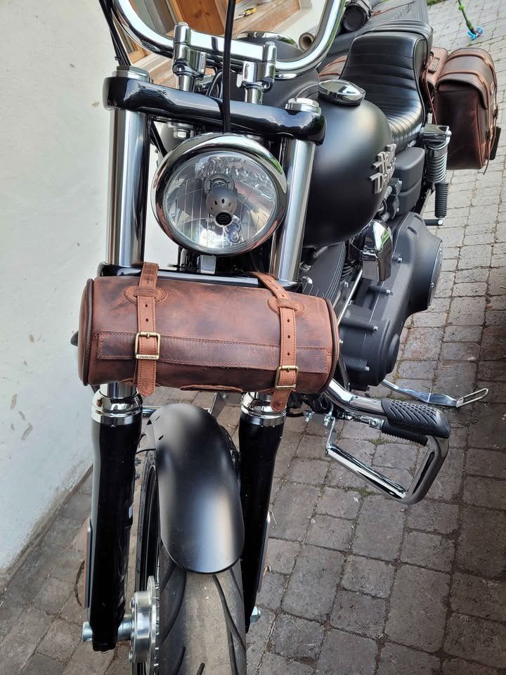 Harley-Davidson Chopper: Harley Davidson  FXDB 103 Street Bob – Gebraucht aus Brienz BE von MacValley 2