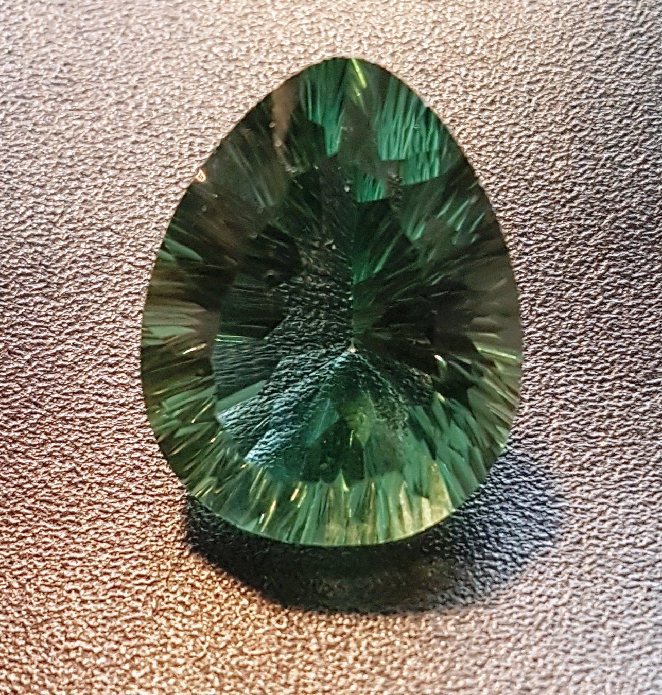 Edelsteine: Amethyst Grün 30.80ct – Neu und originalverpackt aus zuerich von Jewlsdesign 1