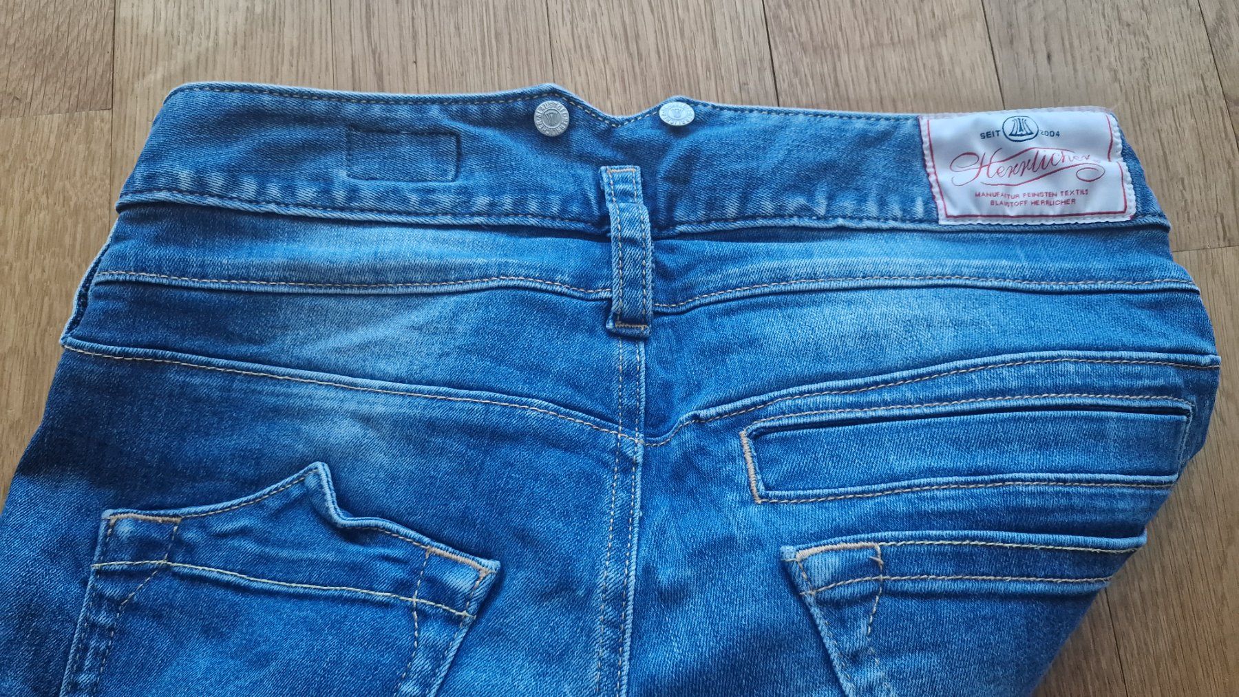 Herrlicher Jeans: Herrlicher Jeans neuw. – Nuovo (secondo la descrizione) da Kerns venduto da onewayticket 1