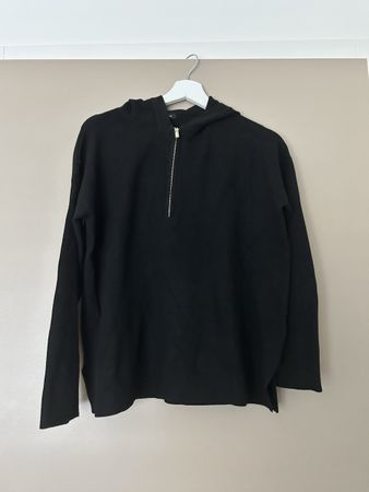 Massimo Dutti sweatshirt size S black