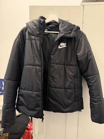 Nike Jacke Gr. M