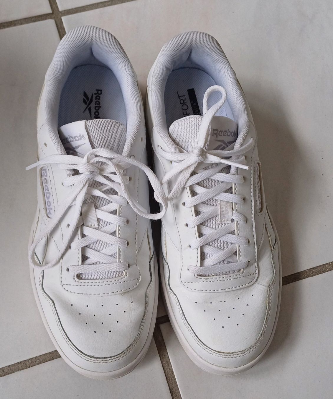 Reebok Chaussures femmes: Sneaker Reebok Gr. 39 – D'occasion à Signau par Jana79