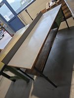 Werkbank mit Schublade