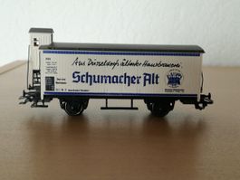 Märklin HO Biergüterwagen Schumacher Alt mit Bremshäuschen