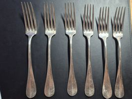 6 fourchettes en argent