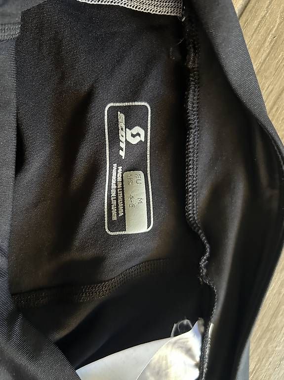 Pantaloni: Scott Damen Velohose Ge. M – Usato da Willisau venduto da Geissbock11 1