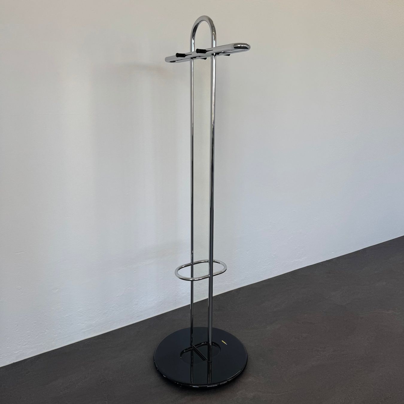 Guardaroba: Top Design Mirror Garderobenständer – Usato da Schönenwerd venduto da mcofficeshop 5