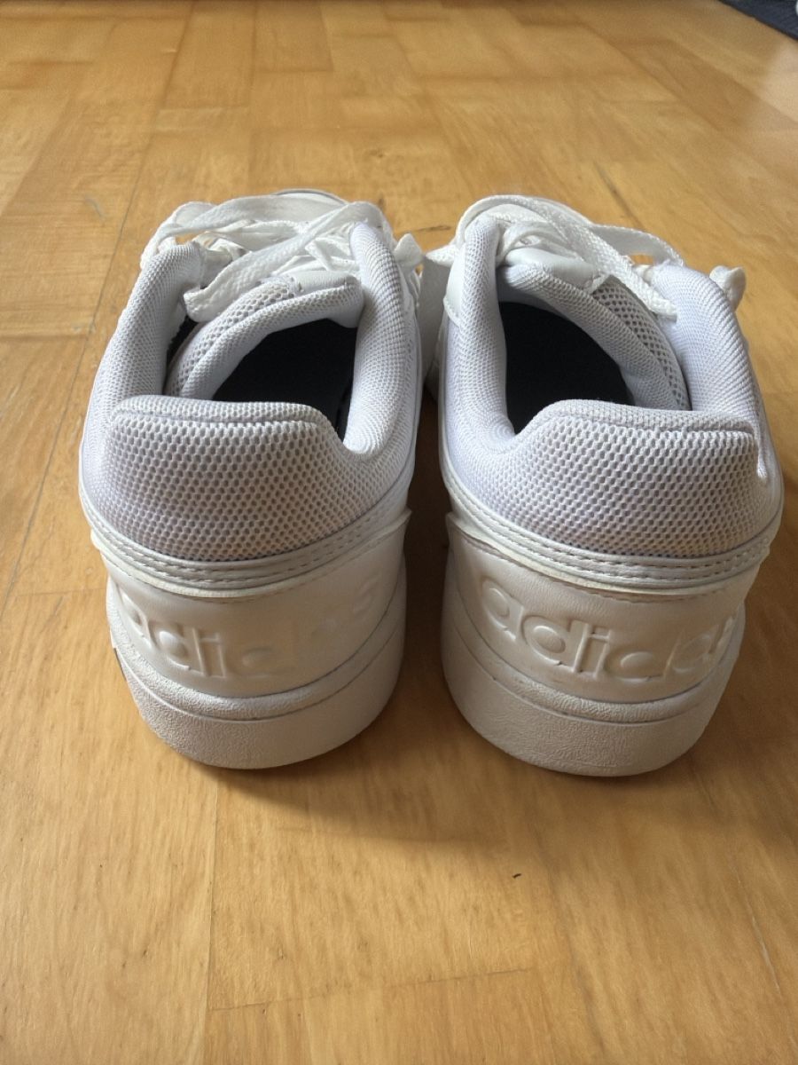 Adidas Scarpe da donna: Adidas Sneaker – Usato da Urnäsch venduto da _._naomi_._ 2