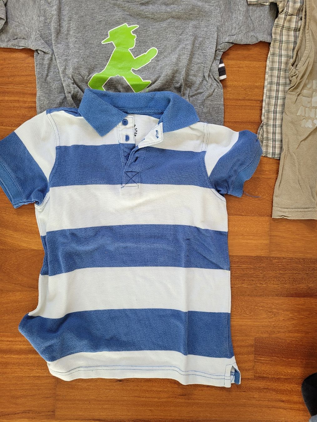 Lotti & Set di vestiti: Kleiderset 116/123 – Usato da Erlinsbach SO venduto da Elso72 4