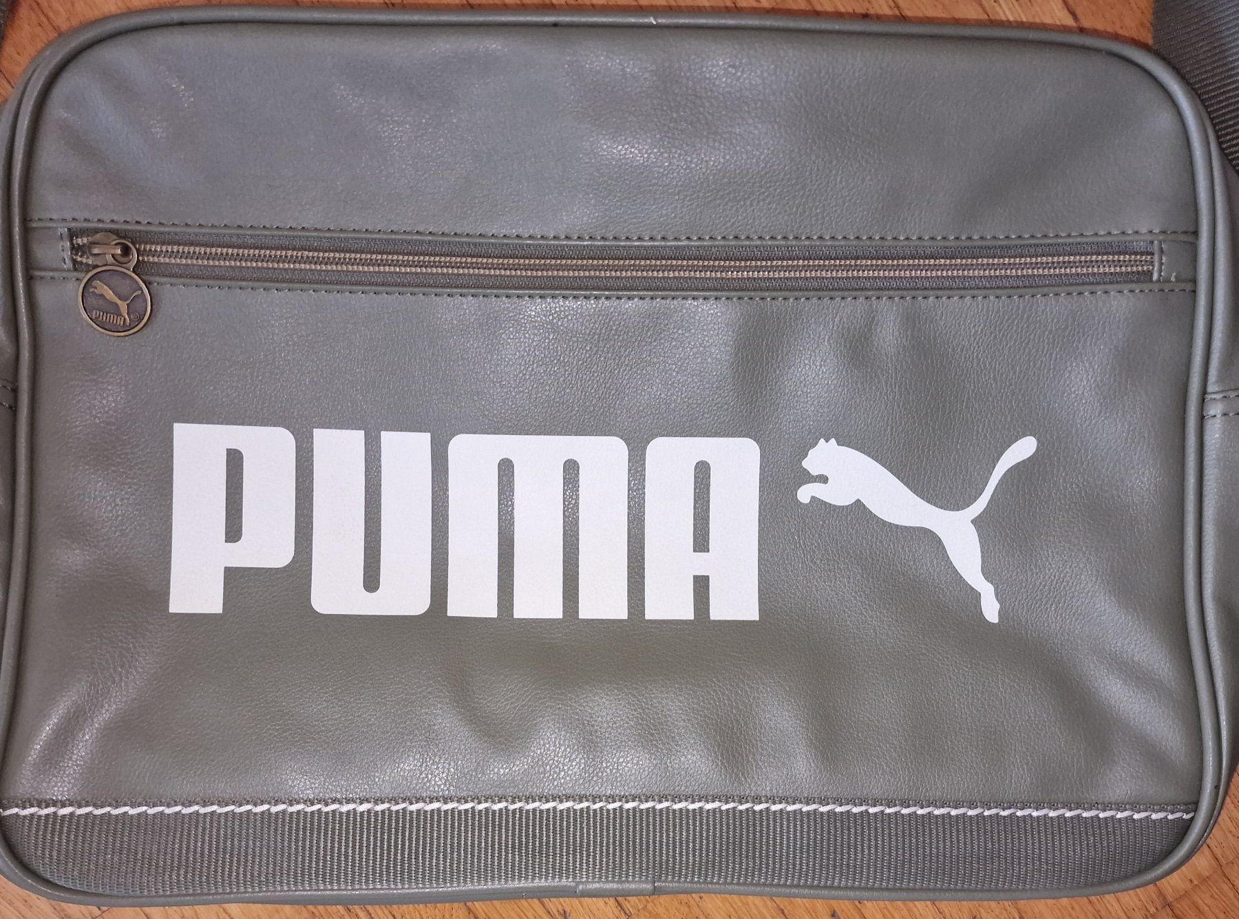 Puma Borse: Puma Schultertasche – Nuovo (secondo la descrizione) da Zürich venduto da Pero6 1