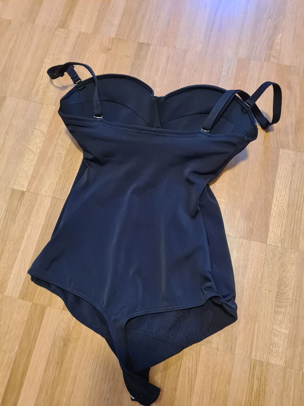 Wolford Top: Wolford Stringbody Gr XS – Usato da Kloten venduto da Kri23 3