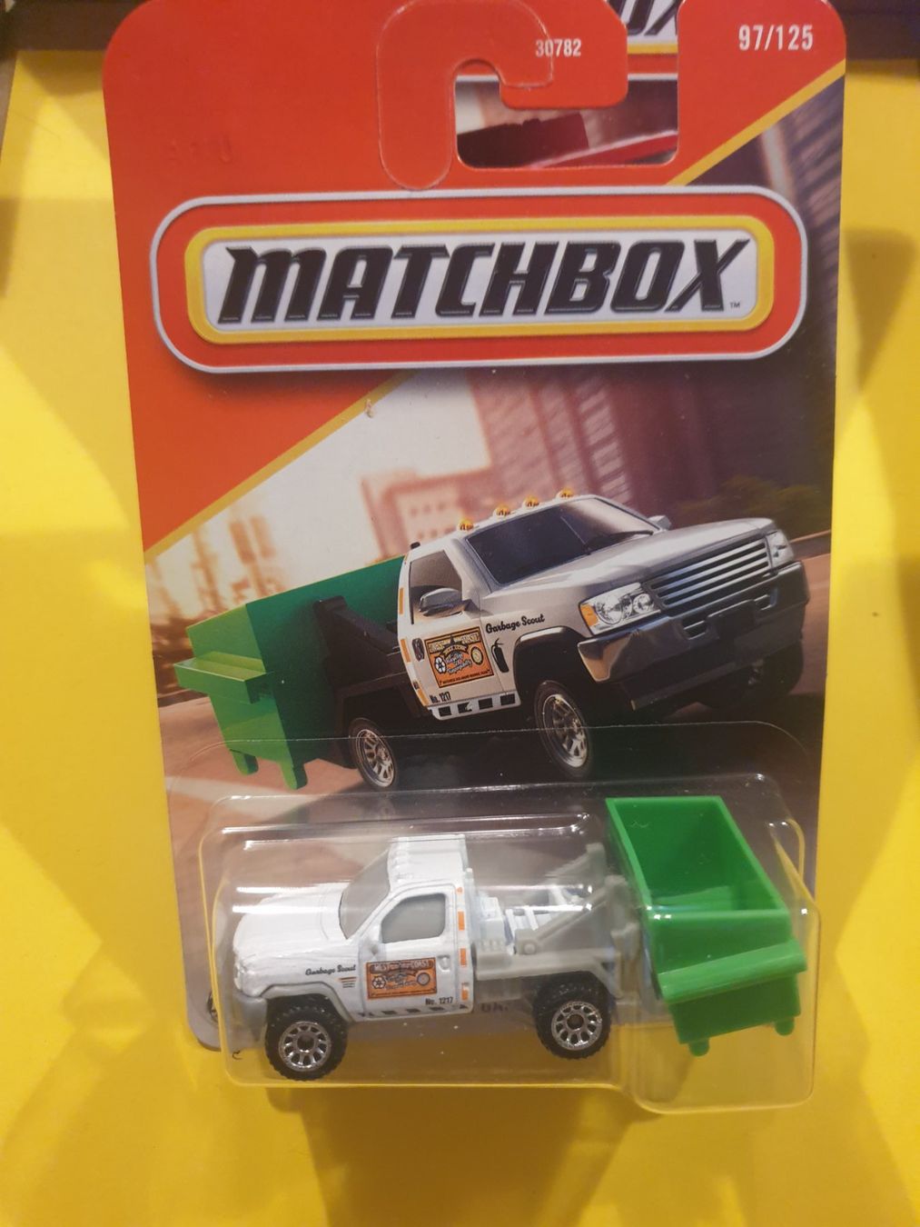 Matchbox Modellini d'auto: 3 x Matchbox GARBAGE TRUCKS – Nuovo e nell'imballaggio originale da Oftringen venduto da Rotor 4