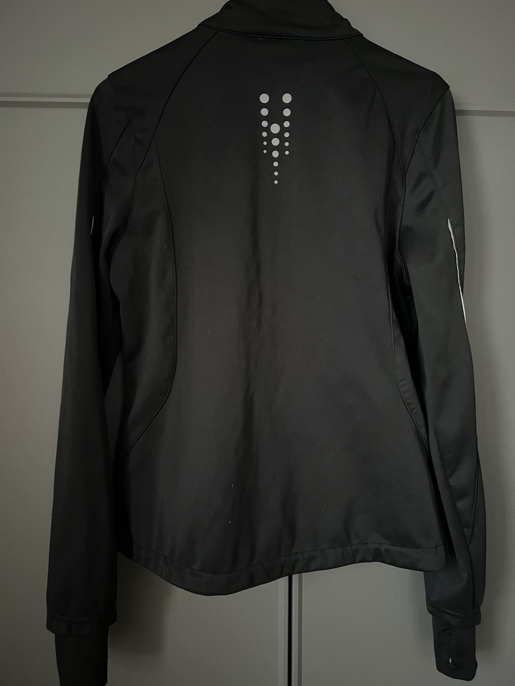 Giacche: Sport Jacke – Usato da Tannay venduto da closet 1