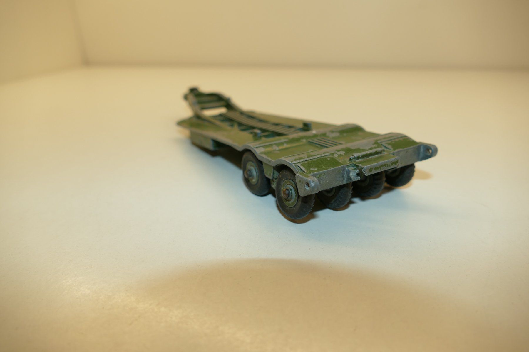 Dinky Toys Modellautos: Dinky Supertoys: Tank Transporter – Gebraucht aus Niederhasli von rail-duerst 1