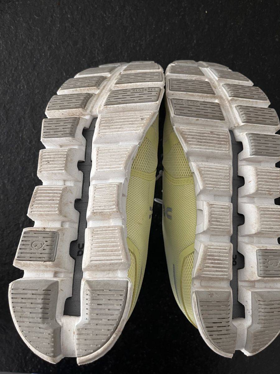 On Chaussures femmes: On Cloud 6 (3 Paare) – D'occasion à Hindelbank par fahne75 5