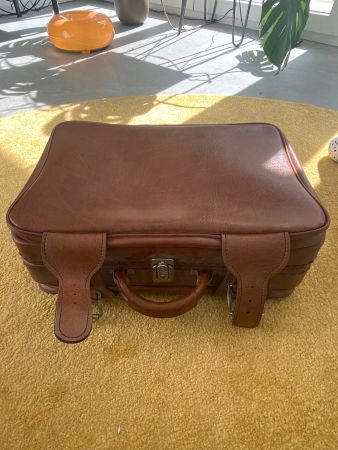 BRAUNER VINTAGE-LEDERKOFFER