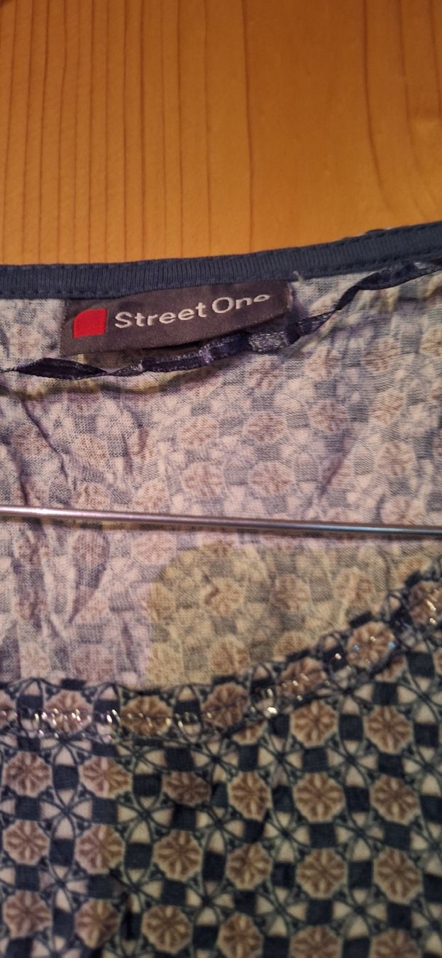 T-Shirts: Street One T Shirt Gr. 40 – Neu (gemäss Beschreibung) aus Männedorf von Livingston 2
