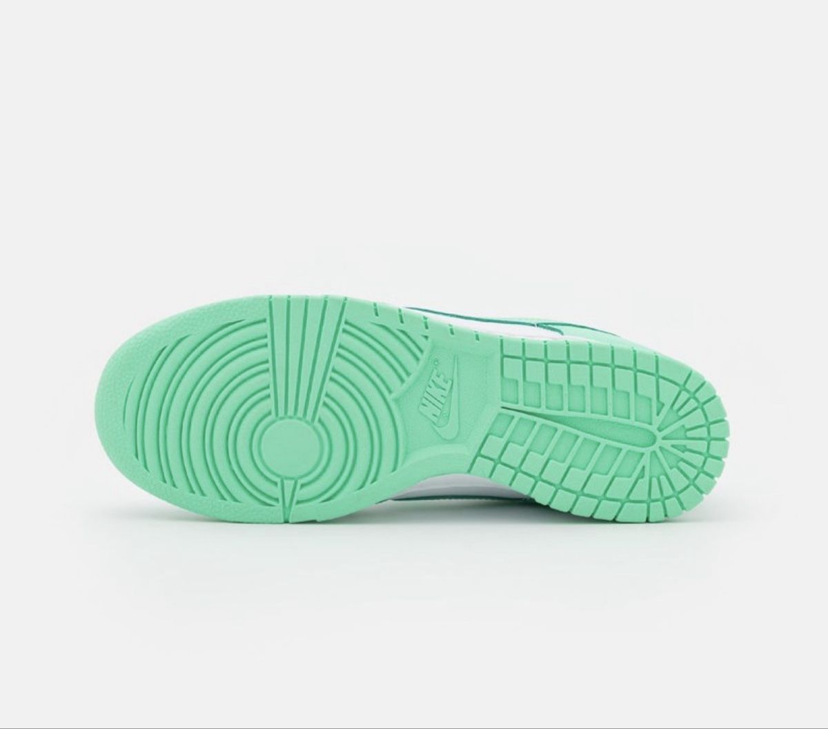 Scarpe da uomo: Dunk low Green Glow – Nuovo e nell'imballaggio originale da Biel/Bienne venduto da Akwawini 3