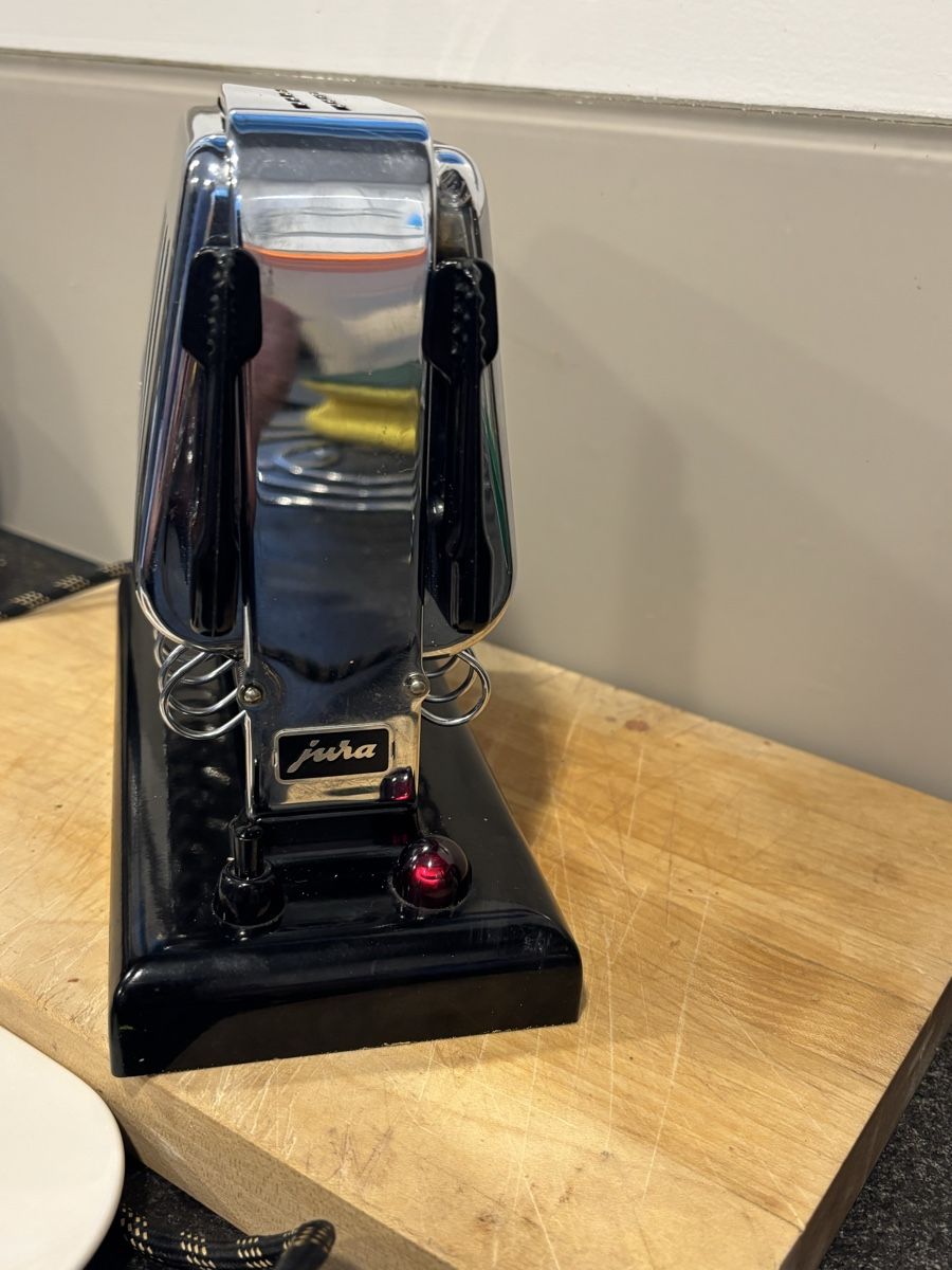 Jura Elettrodomestici da cucina: Toaster Jura – Usato da Oberdorf NW venduto da flufra 3