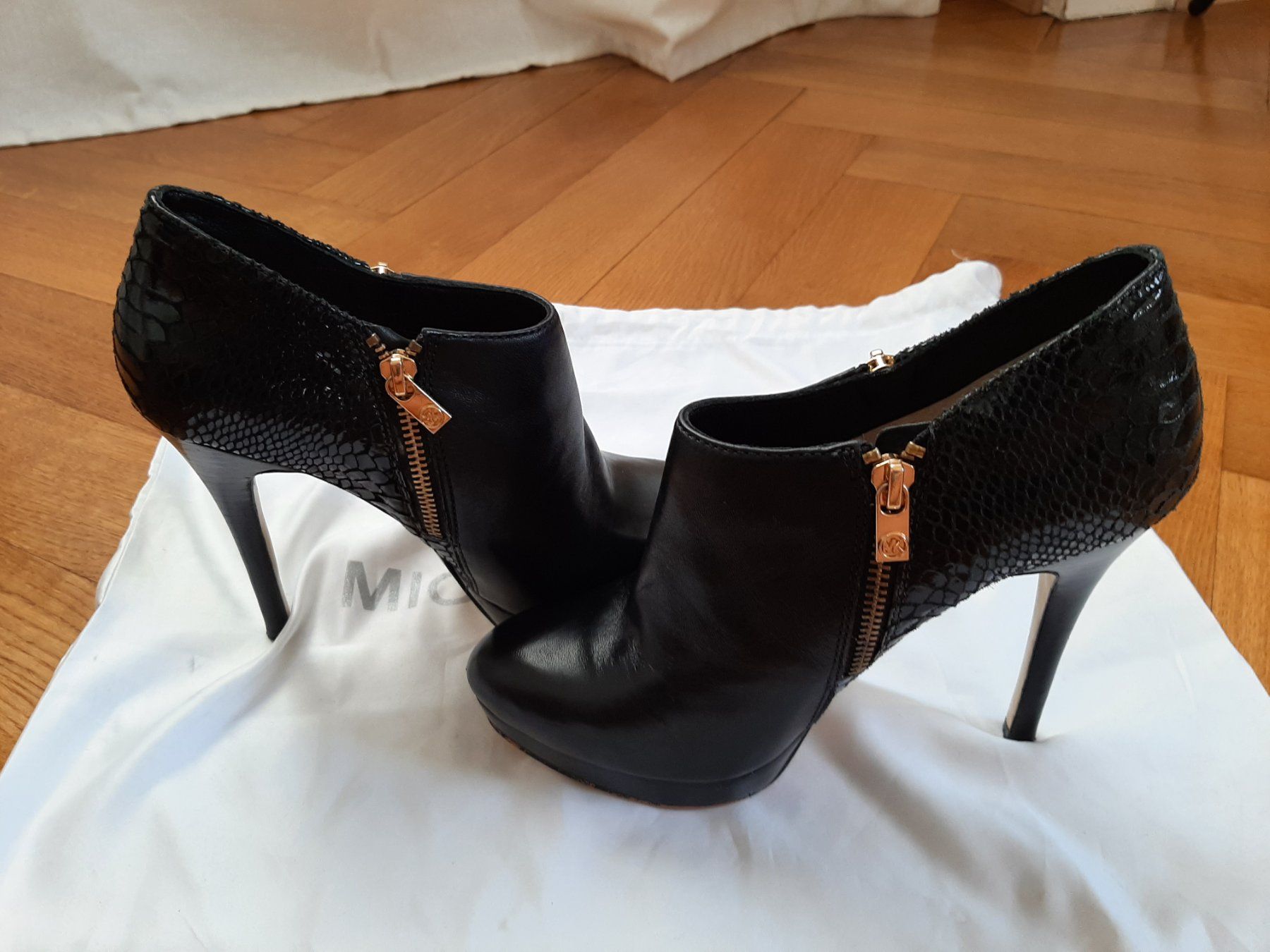 Michael Kors Chaussures femmes: Chaussures Michael Kors 38 – D'occasion à Lausanne par Cognitia 5