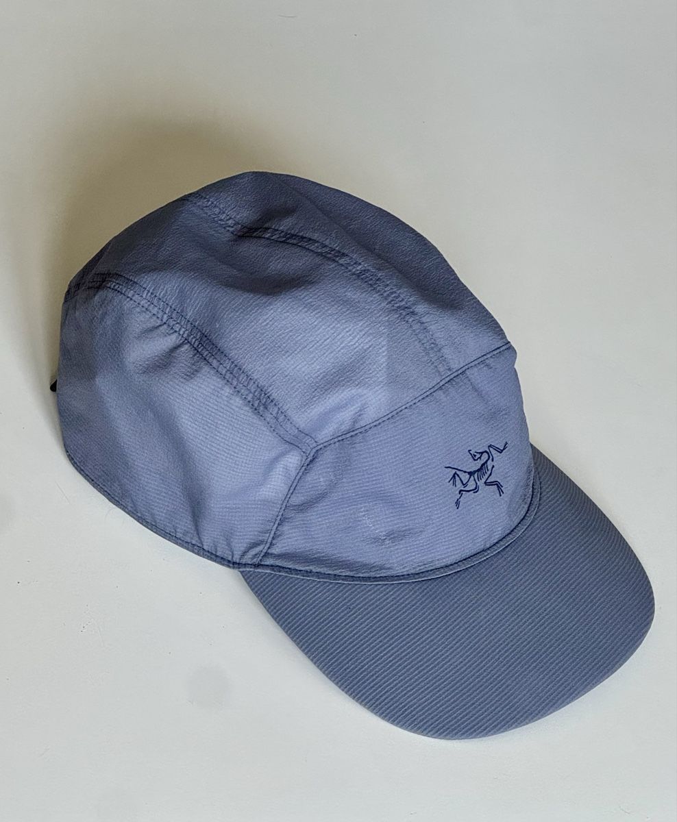 Arcteryx Copricapi, berretti & cappellini: ARCTERYX aerios 5 panel cap atmungsaktiv – Nuovo (secondo la descrizione) da Zürich venduto da Gorilla