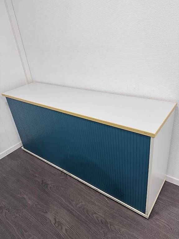 Armadi: Schrank Marke Stilo / Lang – Usato da Niederuzwil venduto da jessykr24
