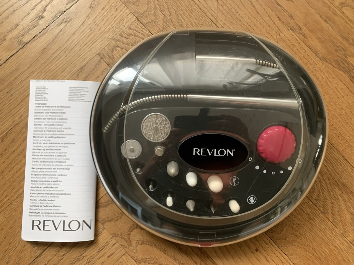 Manucure: Kit pédicure manucure Revlon – Neuf (Voir description) à Nidau par ribambelle26 1