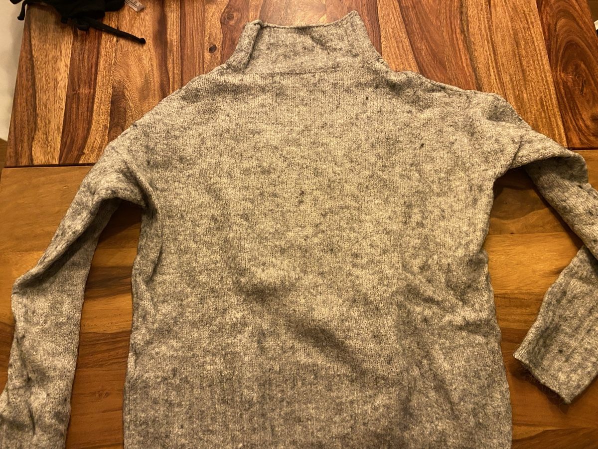 Maglioni & Felpe: Pullover grau Grösse S – Usato da Luzern venduto da oli_6x2r