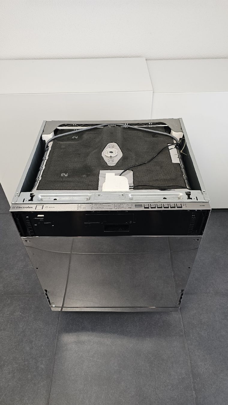 Electrolux Lavastoviglie: Electrolux Geschirrspüler Luxe Euronorm – Usato da Rothrist venduto da PhilipsAurea 4