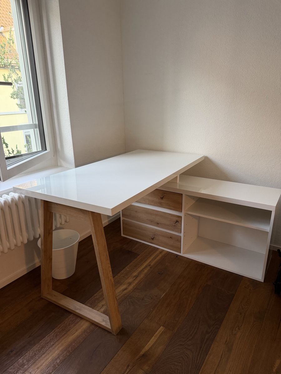 Pfister Scrivanie: New bureau/office desk Pfister – Nuovo (secondo la descrizione) da Zürich venduto da jil_t8sp