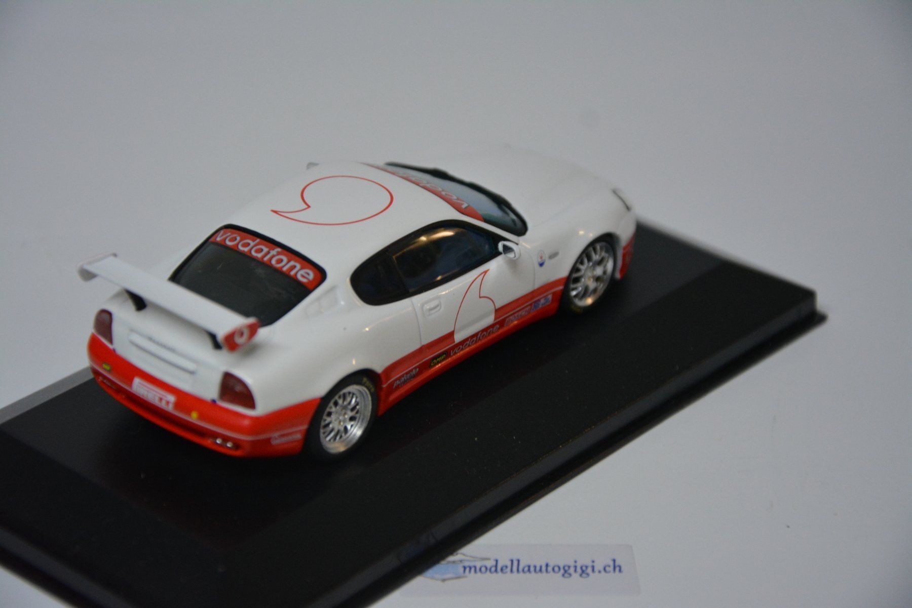 Maserati Modellini d'auto: Maserati Trofeo 2003 VODAFONE , iXO 1:43 – Nuovo e nell'imballaggio originale da Goldach venduto da Feivel9 7