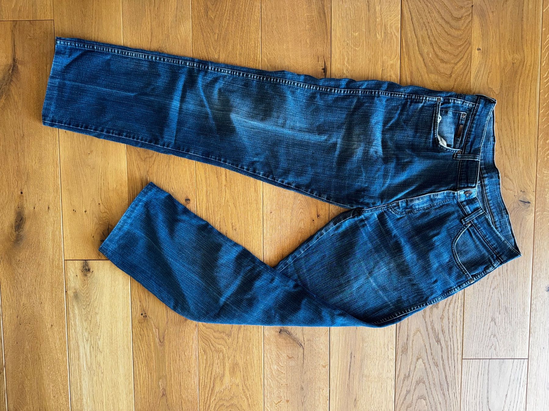 Wrangler Jeans: Wrangler Jeans Straight – D'occasion à Schaan par kri_tsw8