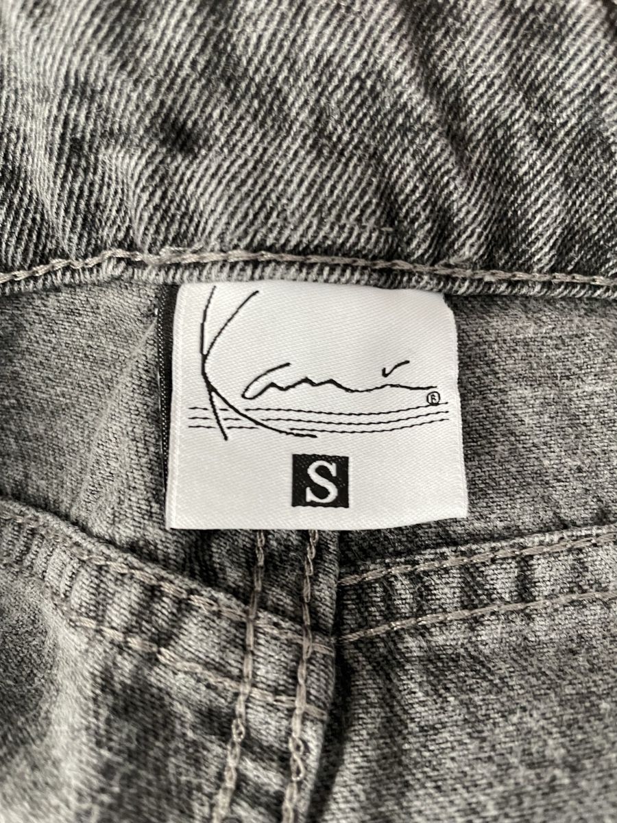 Jeans: Karl Kani graue Jeans, Grösse S – Nuovo (secondo la descrizione) da Volketswil venduto da yar_c9dx 4