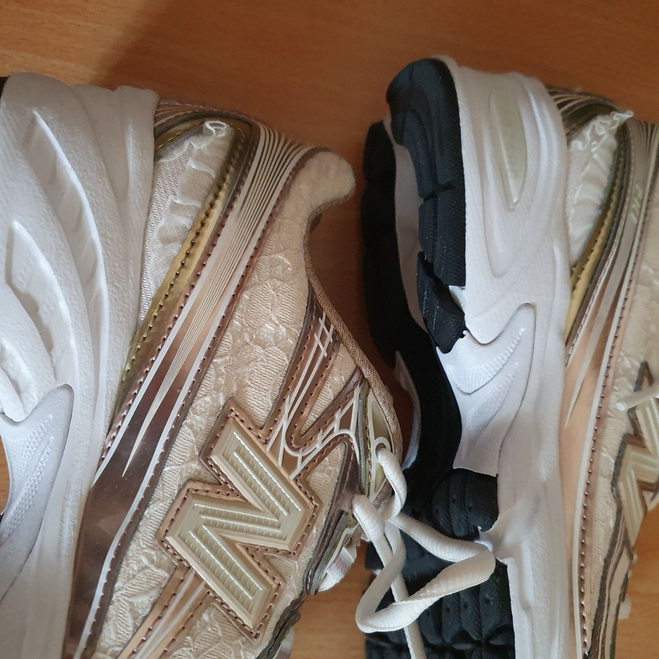 New Balance Damenschuhe: NewBalance – Gebraucht aus Zürich von Tontaube 3