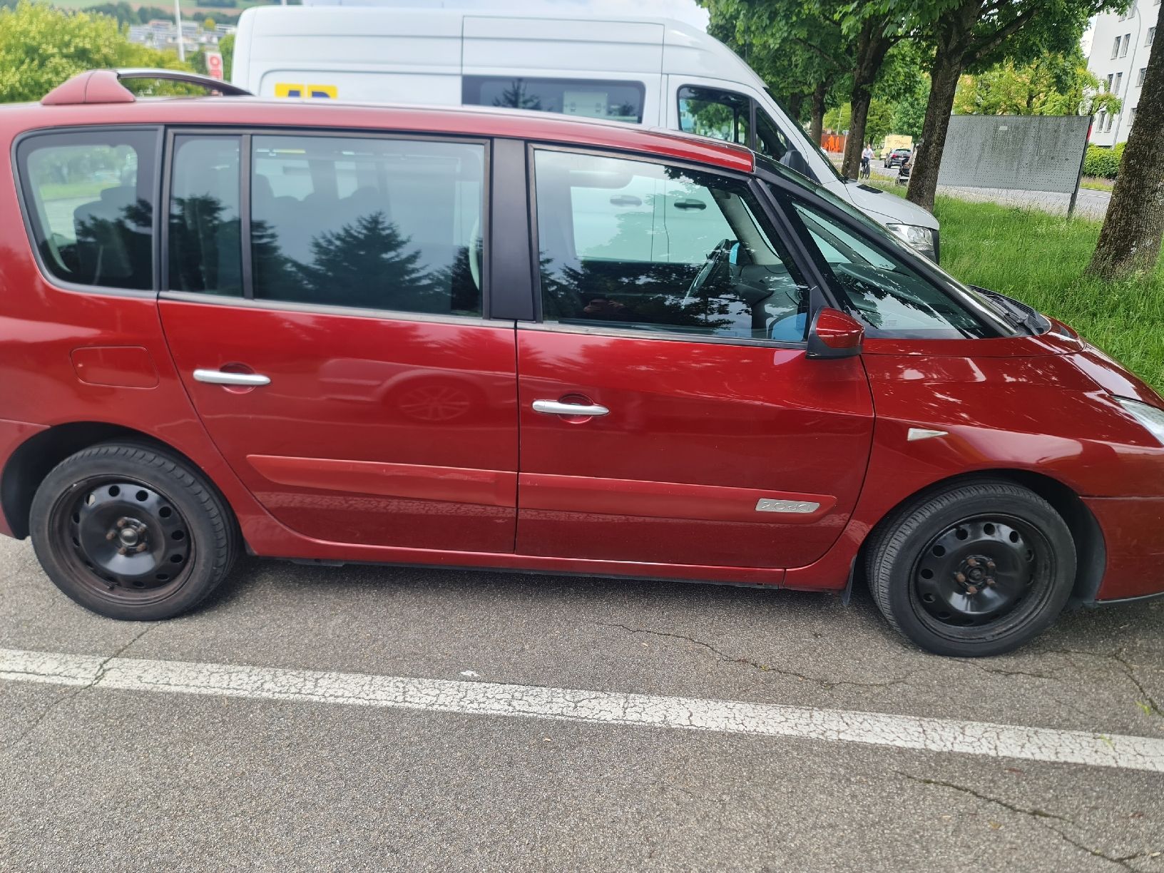 Renault Autos: Renault espace 2.0 dCi – Gebraucht aus triengen von fad_g29d 1