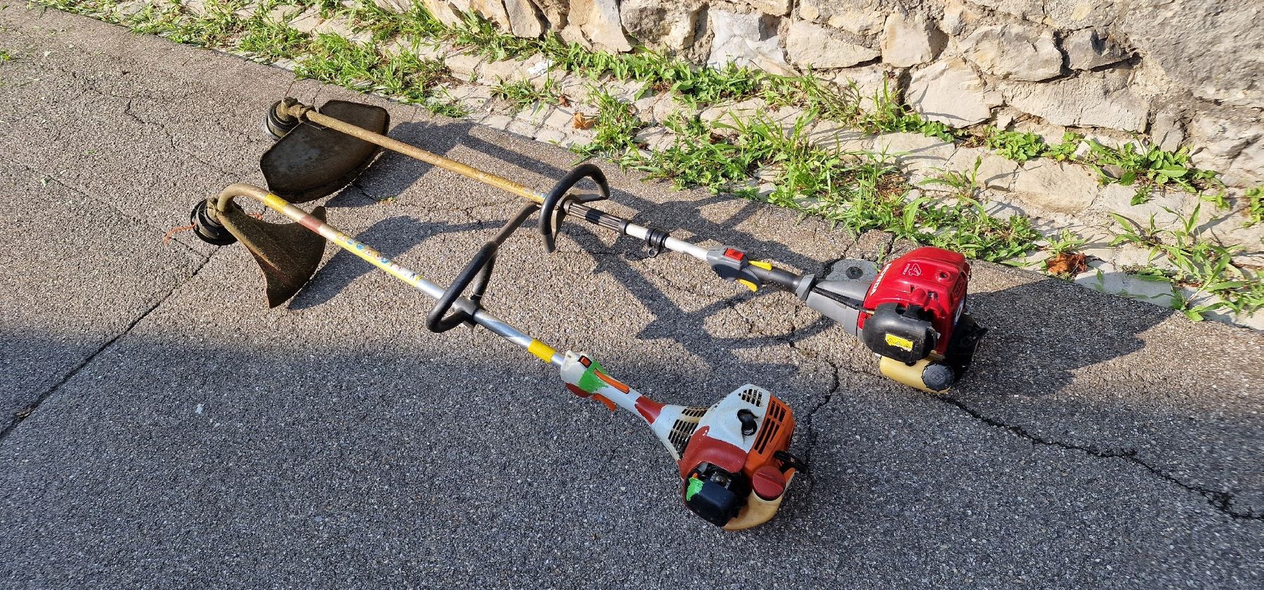 Honda Rasenmäher: 2 Rasentrimmer Stihl und Honda – Gebraucht aus Tagelswangen von Axel_36 1