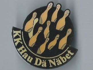 Plaketten & Abzeichen: KK Hau Dä Näbet - Bowling Pin – Gebraucht aus Zürich von t24_de