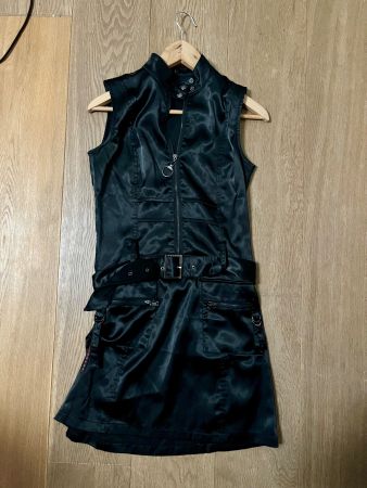 Robe sans manches Prada, noire, taille L