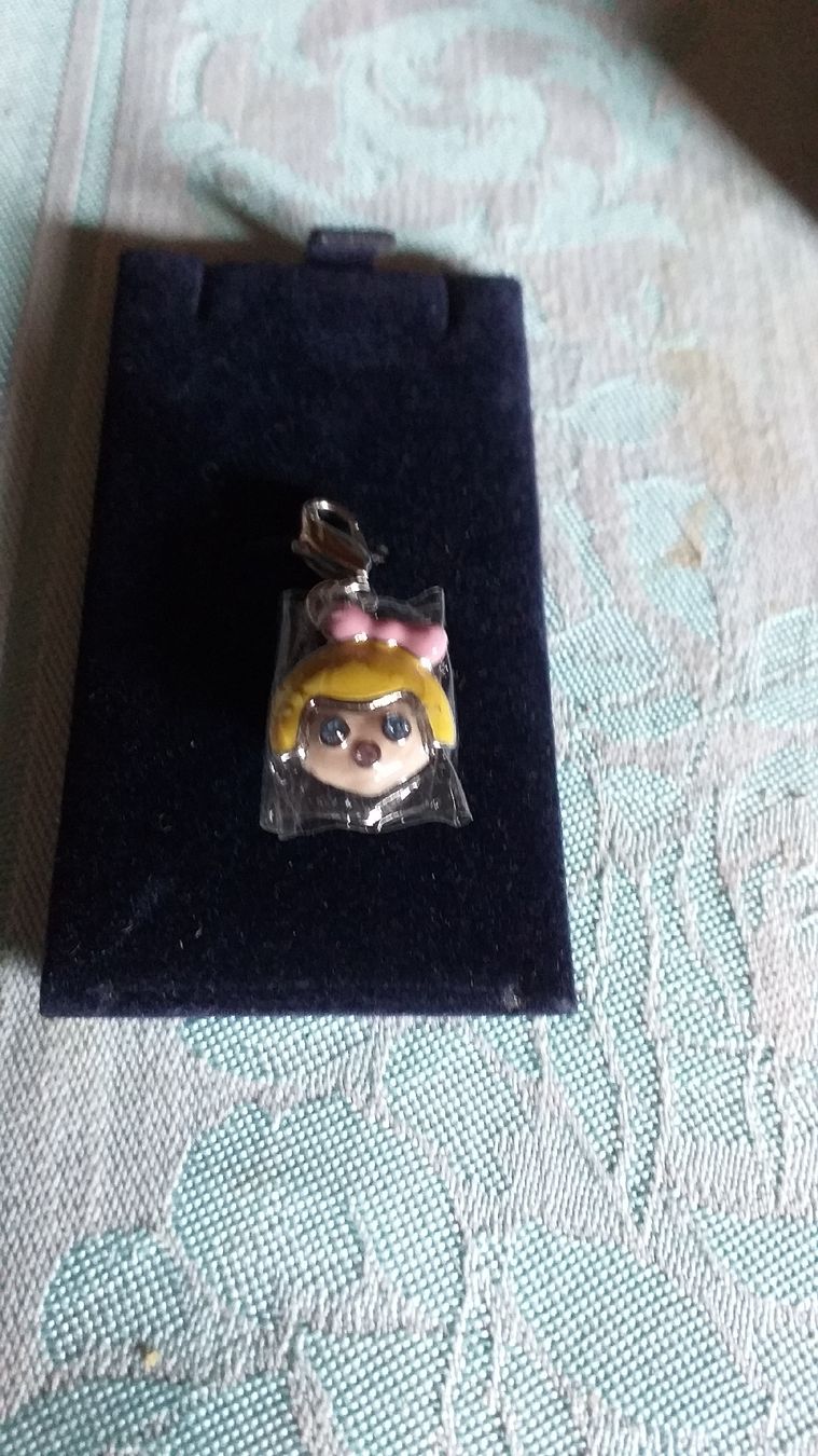 Swarovski Anhänger: Swarovski Charm – Neu und originalverpackt aus Wünnewil von 04Blume