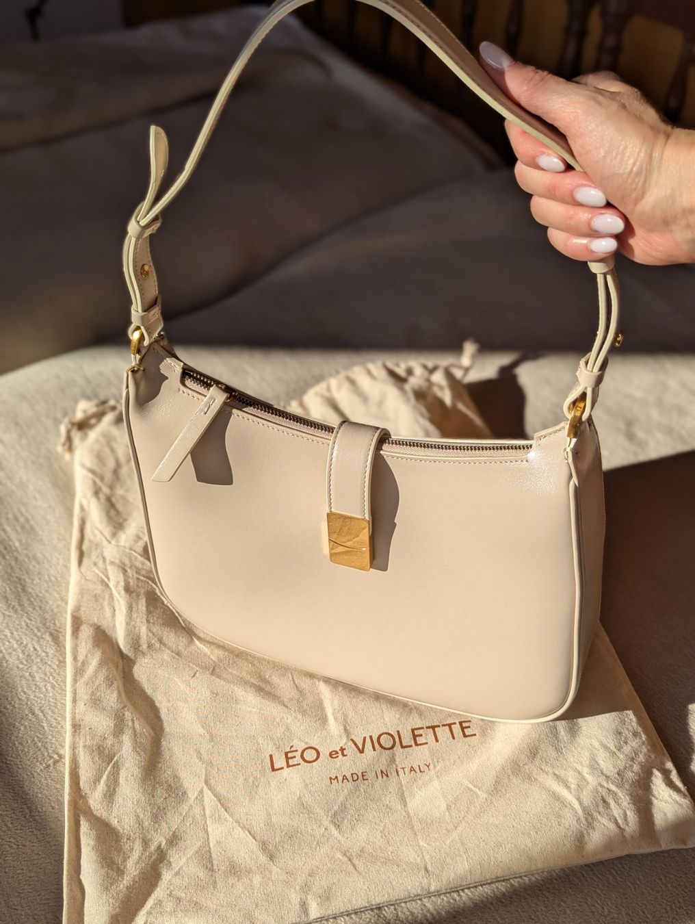 Taschen für Damen: Leo et Violette Le Dino leather bag – Neu (gemäss Beschreibung) aus Altendorf von jak_lkk8 5