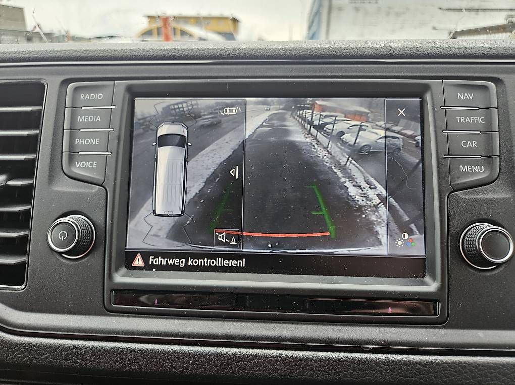 Veicoli commerciali: Vw crafter 35 bmt  – Usato da Biasca venduto da autolowcost 1