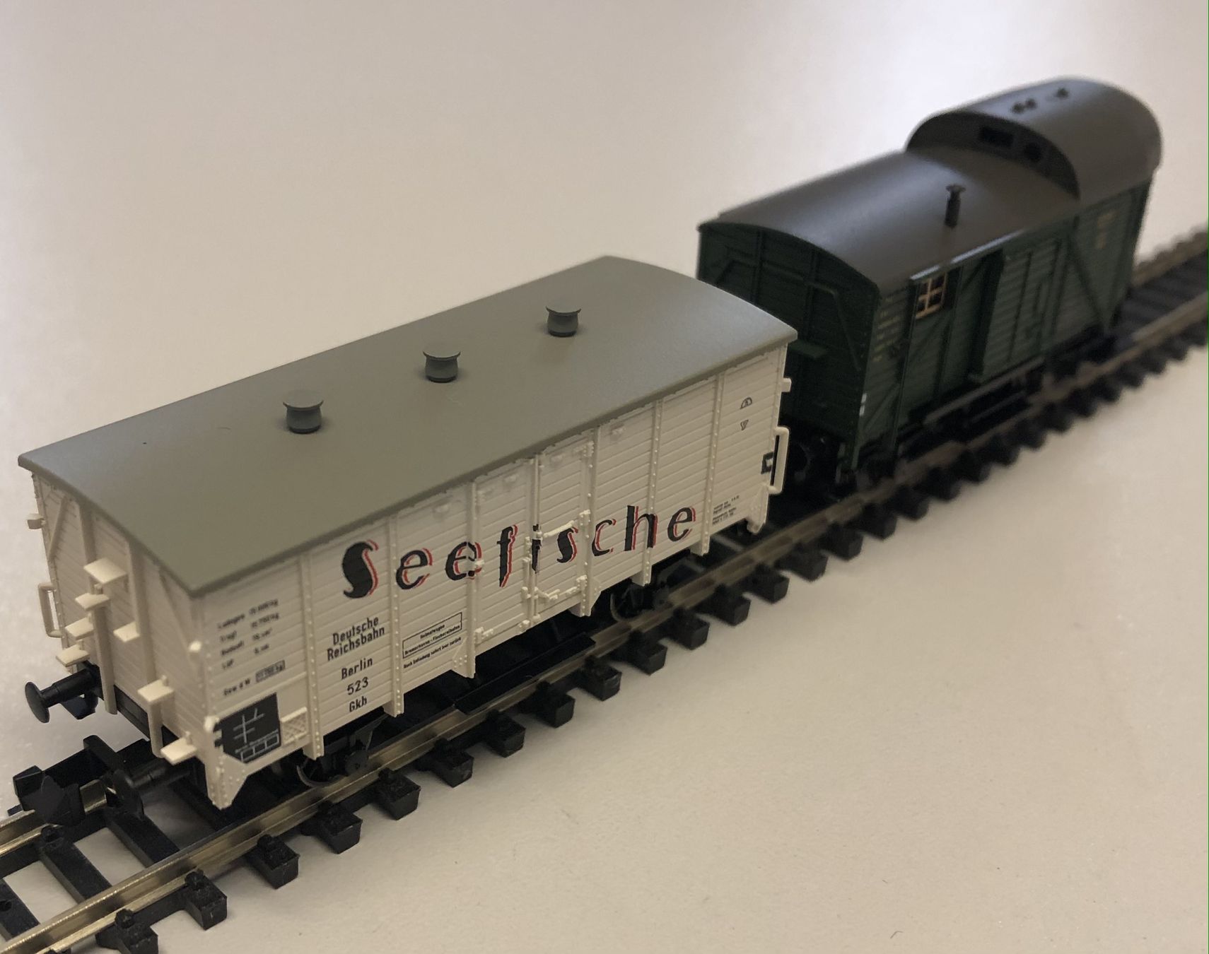 Fleischmann Modelleisenbahnen: Fleischmann N / 8300 + 8341 / DRG / Güterwagen-Set - 01 – Neu und originalverpackt aus Eggersriet von uncletoni