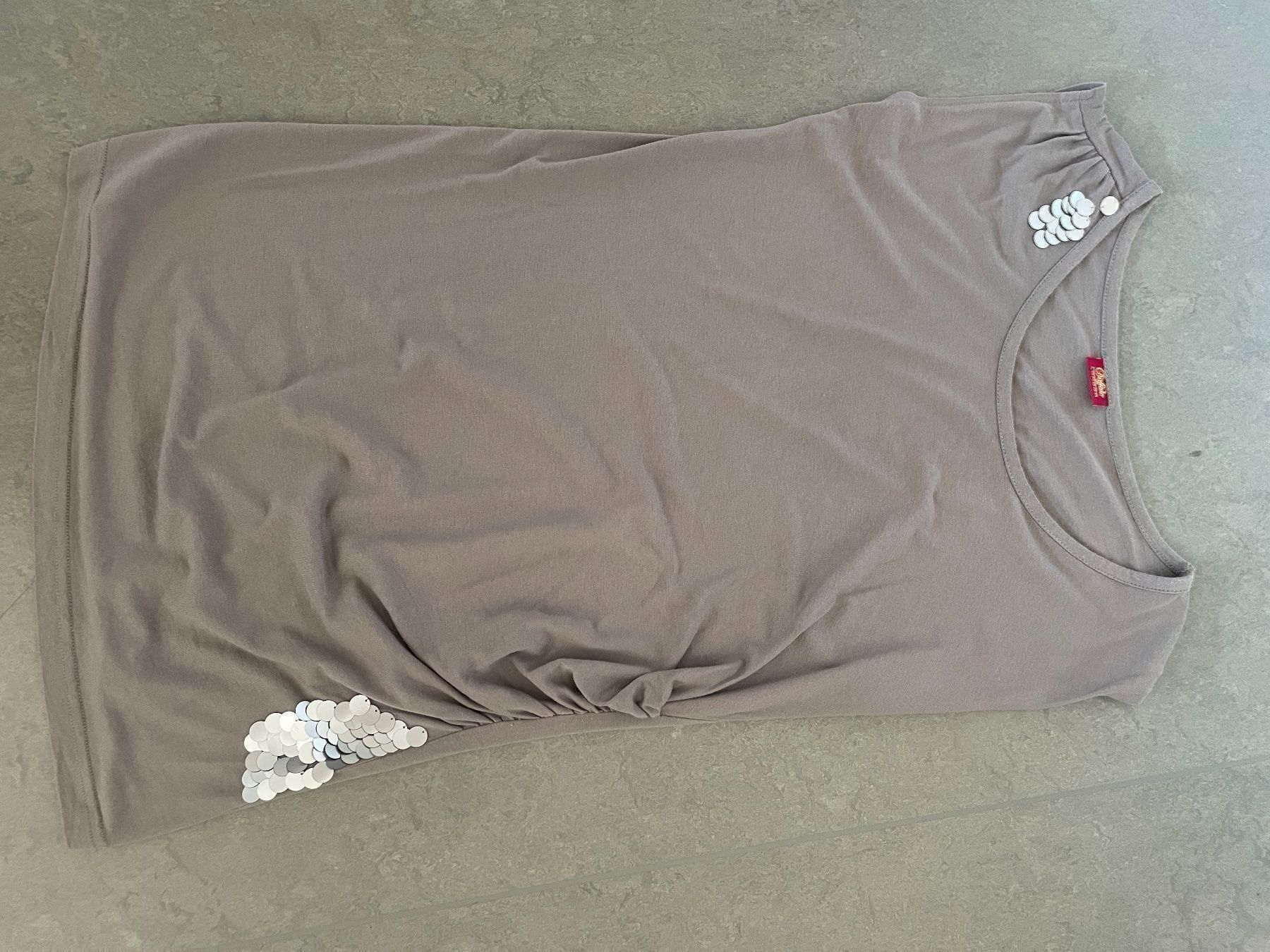 T-shirt: T-shirt – Usato da Zürich venduto da Ivona3 1