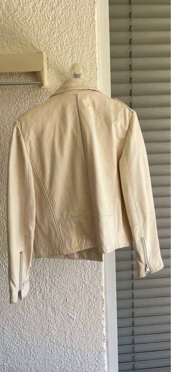 Mango Giacche: White Leather Jacket – Usato da Zuoz venduto da noe_g2f5