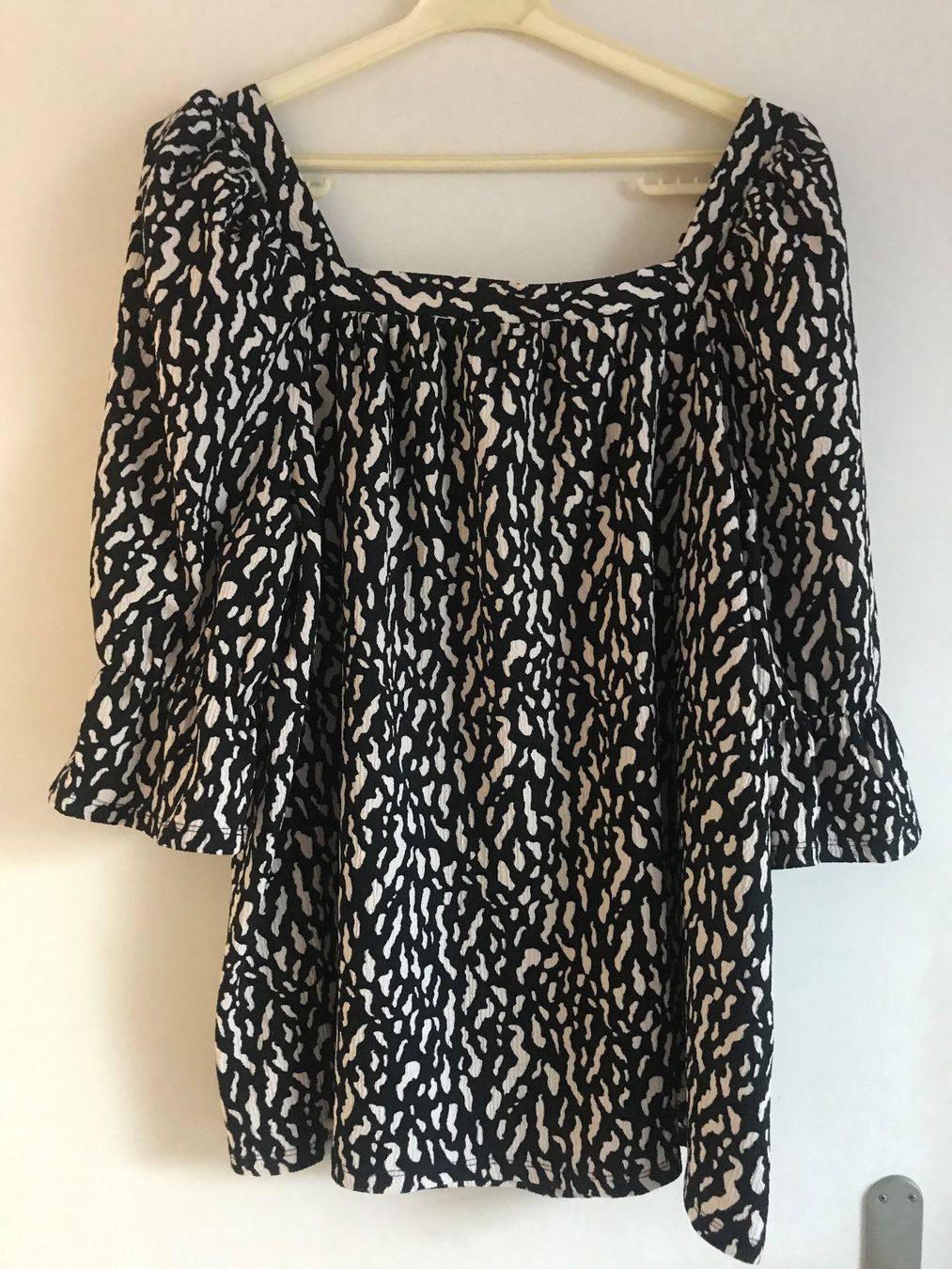 Camicette: Bluse NEU – Nuovo e nell'imballaggio originale da Oftringen venduto da mbc_b8vr