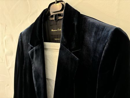 Blue velvett occasion female tux, Massimo Dutti