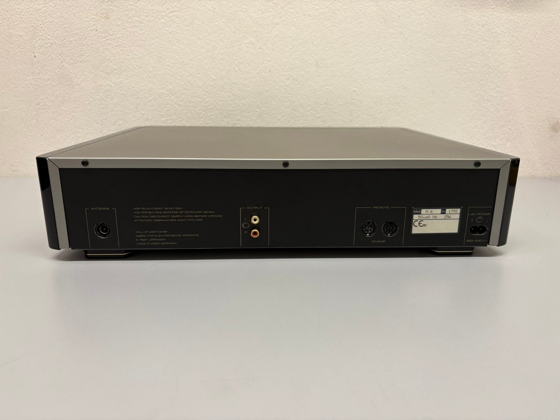 Revox Lettore multimediale & Streamer: Revox H6 FM Tuner mit DAB Adapter – Usato da Hochdorf venduto da av-electronics 2